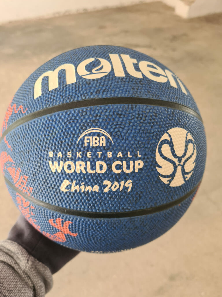 molten basketball world cup 2019 souvenir ball